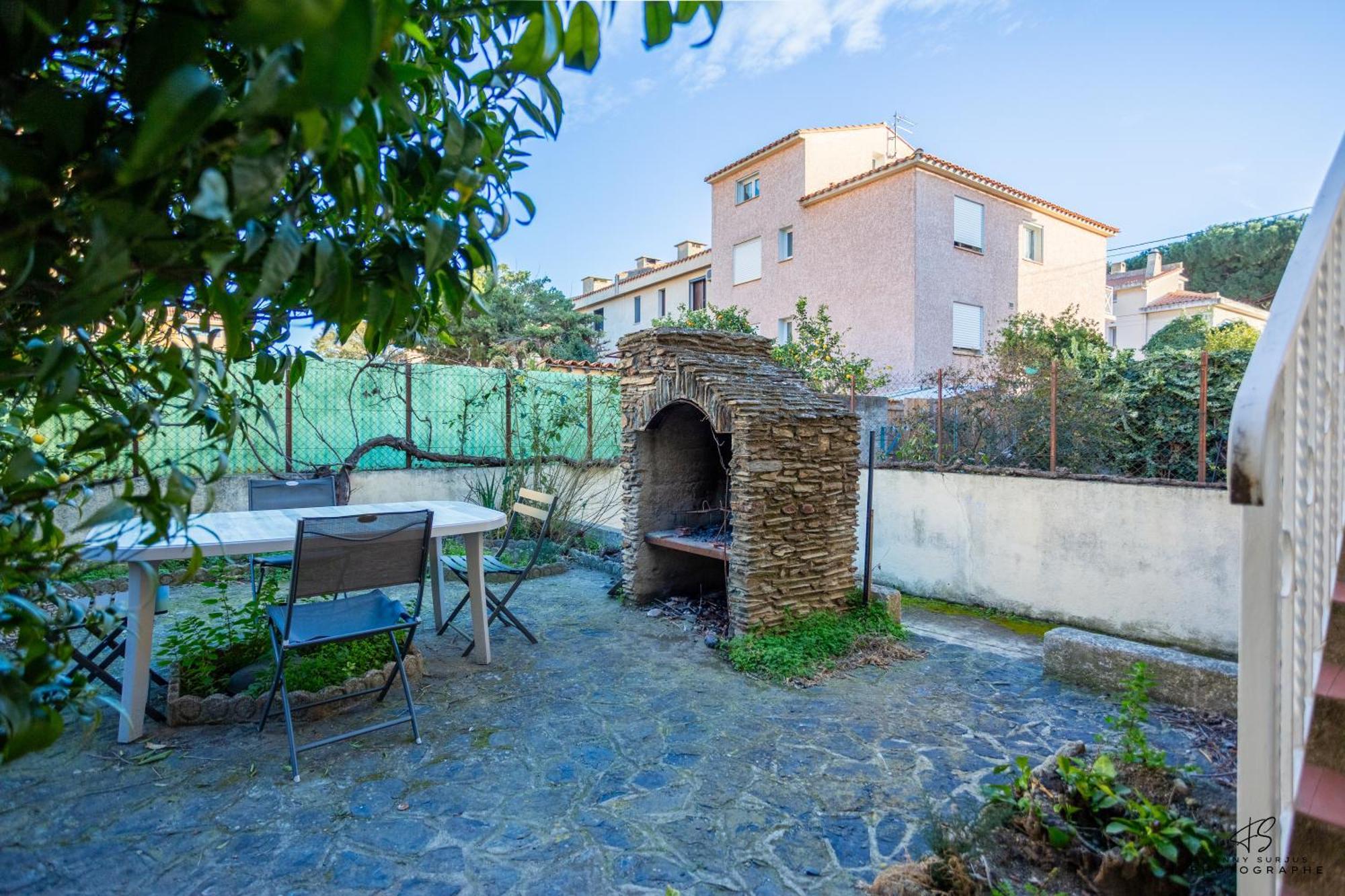 Le Coin Des Agrumes Jardin Proche Centre Ville بيربينيو المظهر الخارجي الصورة
